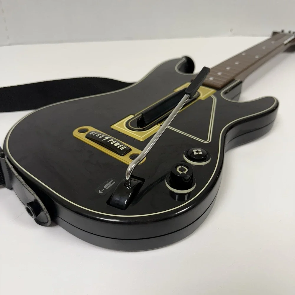 Guitar Hero Live Guitar for XBOX 360/PS4 Black Activison No Dongle Model 0000654